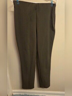 Nine West Skinny Ankle Dress Pants Olive Green Earthy Preppy Minimalist Size 6